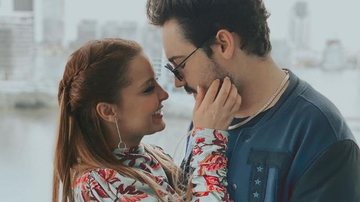 Maiara solta fogos para comemorar 1 ano de namoro com Fernando - Reprodução/Instagram