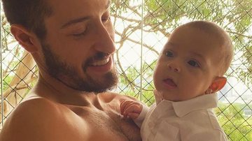 Vinicius Martinez aproveita o dia na companhia do filho - Reprodução/Instagram