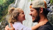 José Loreto completa 36 anos e posa com a filha, Bella - Instagram