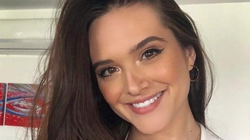 Juliana Paiva inicia o dia compartilhando cliques de cara lavada - Instagram