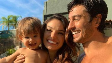 Isis Valverde posa com o filho, Rael e encanta seguidores - Instagram