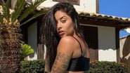Aline Riscado arranca elogios para seu corpo em foto - Instagram