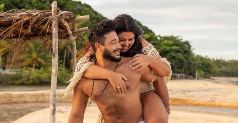 Fabiana Karla se declara ao noivo no dia do aniversário - Reprodução/Instagram