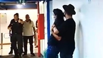 Homem invade TV Globo com faca e faz repórter de refém - Divulgação/Metrópoles