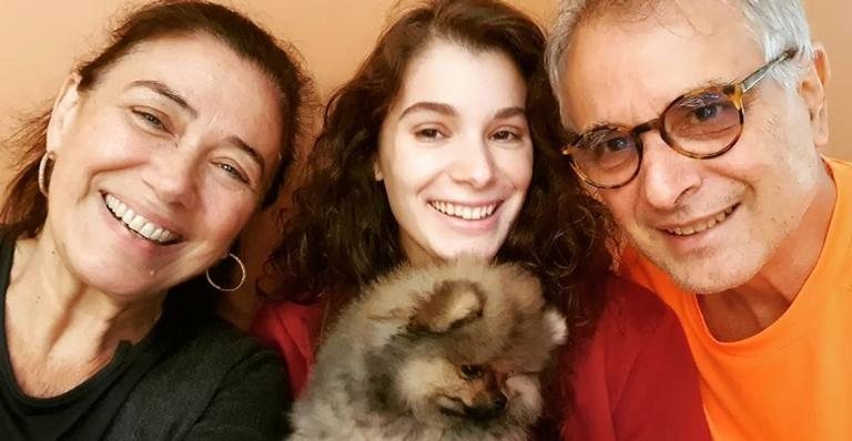 Lilia Cabral encanta a web ao mostrar esconderijo de seu cão - Reprodução/Instagram