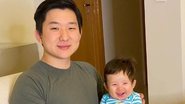 Pyong Lee se derrete por Jake no mesversário do filho - Instagram
