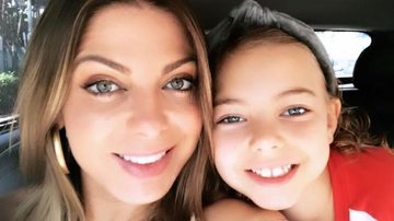 Sheila Mello e a filha arrancam elogios em clique com gatos - Instagram