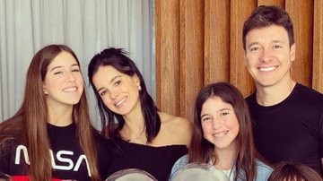 Vera Viel mostra comemoração do aniversário das filhas - Divulgação/Instagram