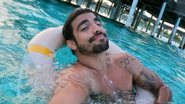 Caio Castro aparece sem barba e bigode e arranca elogios - Reprodução/Instagram