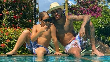 Neymar Jr. se derrete ao publicar clique do filho brincando - Reprodução/Instagram