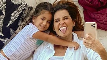 Deborah Secco e a filha Maria Flor - Reprodução/Instagram
