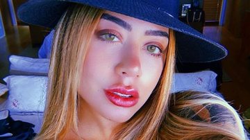 Rafaella Santos posa de fio dental mínima branca - Reprodução/Instagram