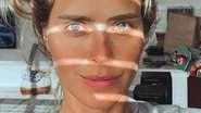 Carolina Dieckmann brinca ao passar maquiagem na quarentena - Reprodução/Instagram