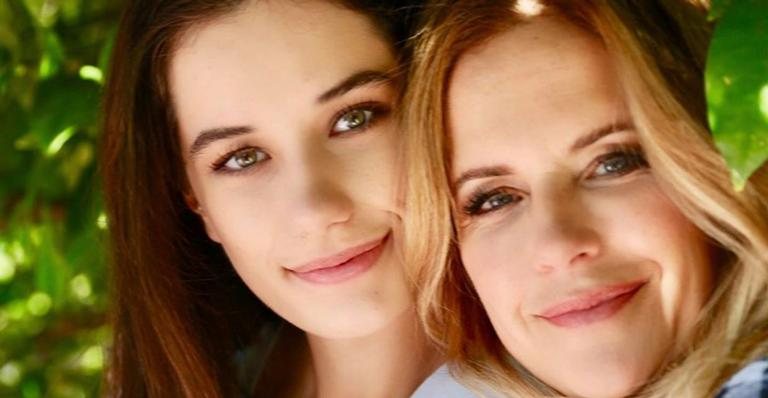Filha de Kelly Preston lamenta morte da mãe e emociona: ''Corajosa'' - Reprodução/Instagram