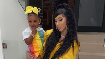 Cardi B revolta fãs ao presentear a filha de 2 anos com bolsa de R$ 42 mil - Reprodução/Instagram