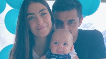 Felipe Simas divide clique lindíssimo com a esposa e Vicente - Reprodução/Instagram