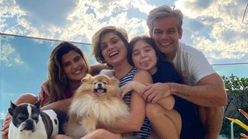 Flávia Alessandra diverte fãs ao fazer brincadeira em família - Reprodução/Instagram