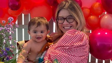 Marília Mendonça registra o filho, Léo, brincando e encanta - Reprodução/Instagram