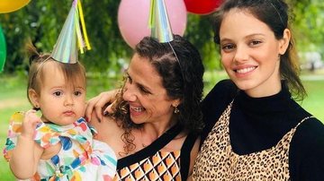 Laura Neiva publica fotos do aniversário da irmã, Teresa - Reprodução/Instagram