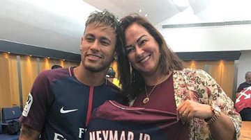 Mãe de Neymar Jr. mostra harmonização facial e atacante elogia: ''Linda'' - Reprodução/Instagram