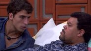 Felipe Prior posa em aeroporto e manda recado para Babu: ''Separa a carne'' - Reprodução/TV Globo