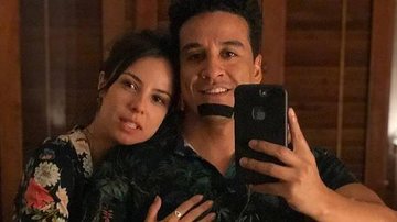 Andréia Horta posa com o marido e faz declaração - Reprodução/Instagram