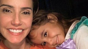 Deborah Secco posta clique lindíssimo com a filha, Maria Flor - Reprodução/Instagram