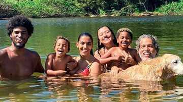 Regina Casé esbanja amor e carinho ao compartilhar clique belíssimo da filha e do neto - Reprodução/Instagram