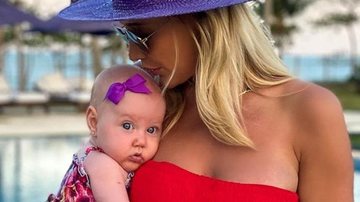 Ana Paula Siebert celebra 4 meses da filha, Vicky - Reprodução/Instagram