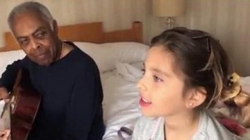 Gilberto Gil publica vídeo cantando com a neta - Reprodução/Instagram