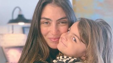 Mariana Uhlmann encanta ao compartilhar clique fofo ao lado de sua filha, Maria - Reprodução/Instagram