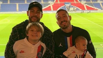 Vinicius Martinez impressiona com clique antigo com Neymar - Reprodução/Instagram