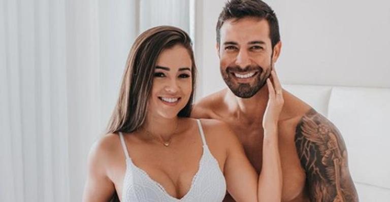 Aryane Steinkopf e Beto Malfacini anunciam nova gravidez - Reprodução/Instagram/Viviane Lopes