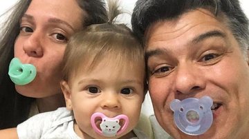 Mauricio Mattar, a esposa e a filha usam o mesmo pijama - Reprodução/Instagram