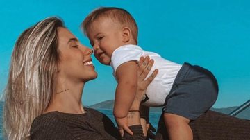 Gabi Brandt baba pelo filho Davi em clique fofíssimo - Reprodução/Instagram
