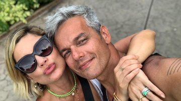 Flávia Alessandra derrete corações ao compartilhar clique romântico com o marido, Otaviano Costa - Reprodução/Instagram