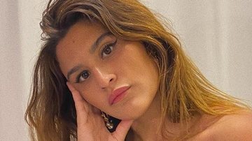 Filha de Flávia Alessandra posa com biquíni fio dental - Reprodução/Instagram