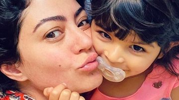 Carol Castro se diverte ao lado da filha, Nina, e encanta - Reprodução/Instagram