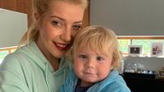 Luiza Possi surge agarradinha com o filho, Lucca, e fãs se derretem - Reprodução/Instagram