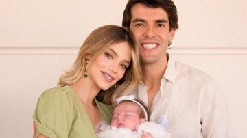 Carol Dias exibe fotos com Kaká e a filha recém-nascida - Reprodução/Instagram