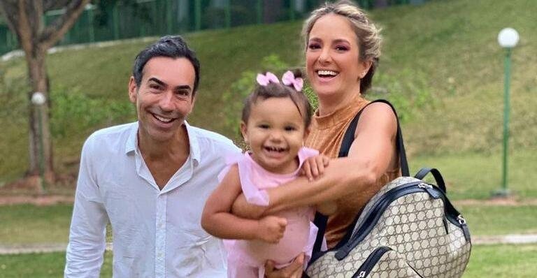 Cesar Tralli e Ticiane Pinheiro com a filha Manuella - Reprodução/Instagram