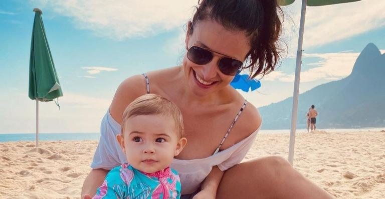 Bruna Spínola celebra ida à praia com a filha, Maria Luisa - Reprodução/Instagram