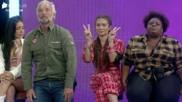 A Fazenda: Jojo, Mateus, Mirella e Stéfani estão na roça - Divulgação/Record TV