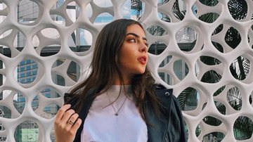 Jade Picon posa com look impecável e exibe bolsa grifada - Reprodução/Instagram