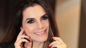 Luiza Ambiel renova o bronzeado de biquíni fio dental - Reprodução/Instagram