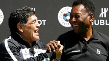 Pelé emociona ao se despedir de Maradona - Reprodução