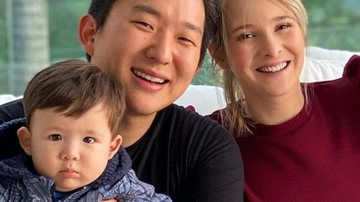 Pyong Lee posa com a família e se declara ao filho, Jake - Reprodução/Instagram