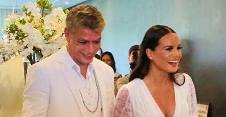 Fábio Assunção compartilha clique romântico com a esposa e fãs se derretem - Reprodução/Instagram