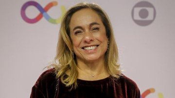Aos 63 anos, Cissa Guimarães surge de biquíni e choca web - Globo/Victor Pollak