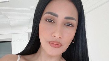 Simaria chama atenção com look branco - Reprodução/Instagram